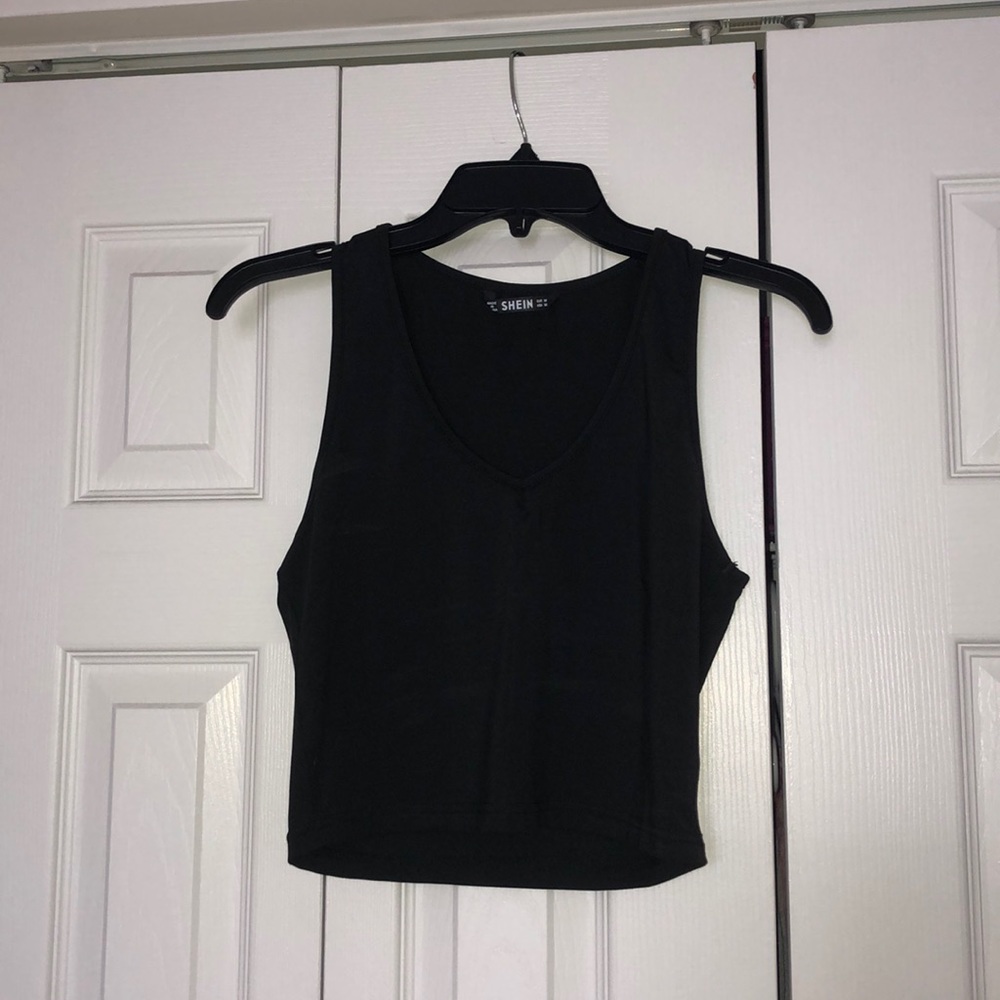 Women’s crop top